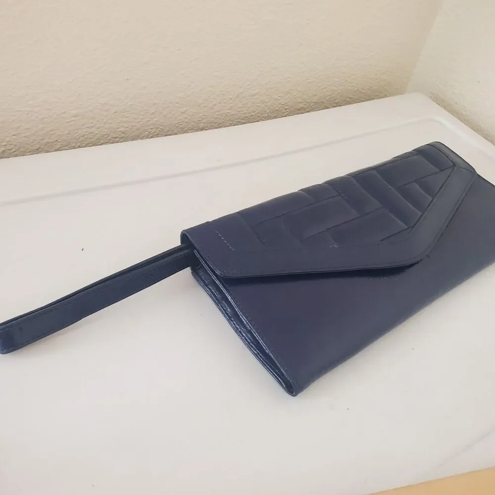 Hobo International Navy Blue Patent Leather Quilted Clutch Wallet Wristlet Organ